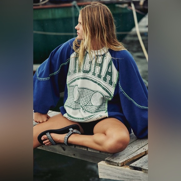 NWT FP Movement Double Header Graphic Crew S Blue  Combo with Pockets - Picture 2 of 12